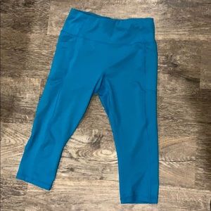 Blue Avia leggings size 8-10